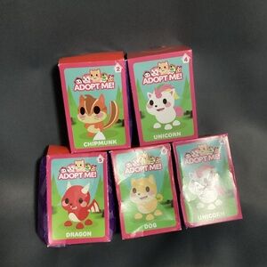 Adopt Me! McDonald's 2023 Toys Set Dog Unicorn Chipmunk Dragon Figures